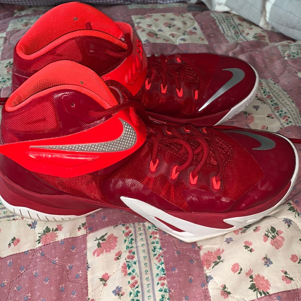 Nike shoes